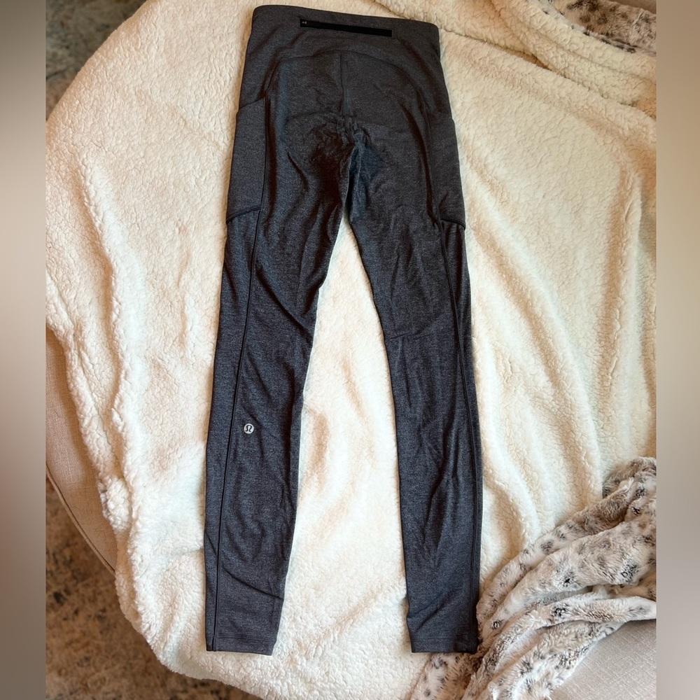 Lululemon Women’s Speed Up Tight leggings in Heathered Black size 2 w/ p…